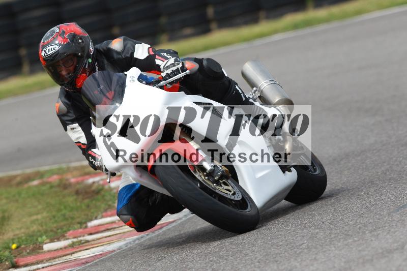 Archiv-2022/13 25.04.2022 Plüss Moto Sport ADR/Freies Fahren/6